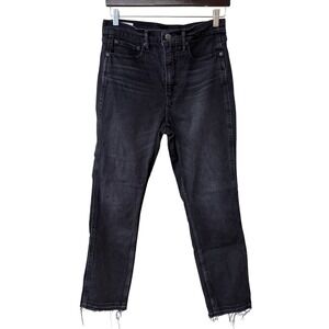 gap High Rise Vintage Slim Jeans With Washwell washed black Size 29 Staple